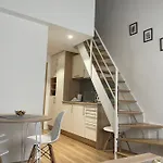 Diamond Apartment *