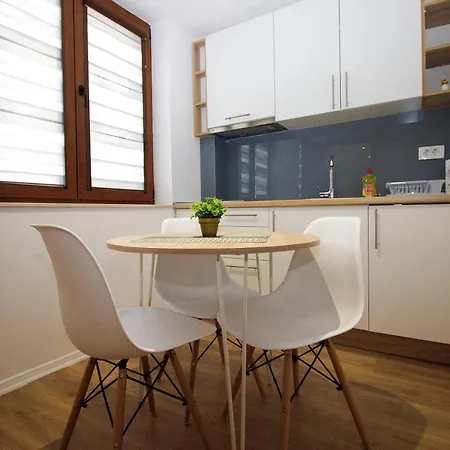 Diamond * מוסטר